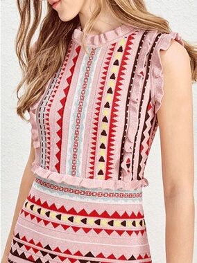 Elle Bechelani Pink Jacquard Knit
Ruffle Fit & Flare Boho Dress size S/M